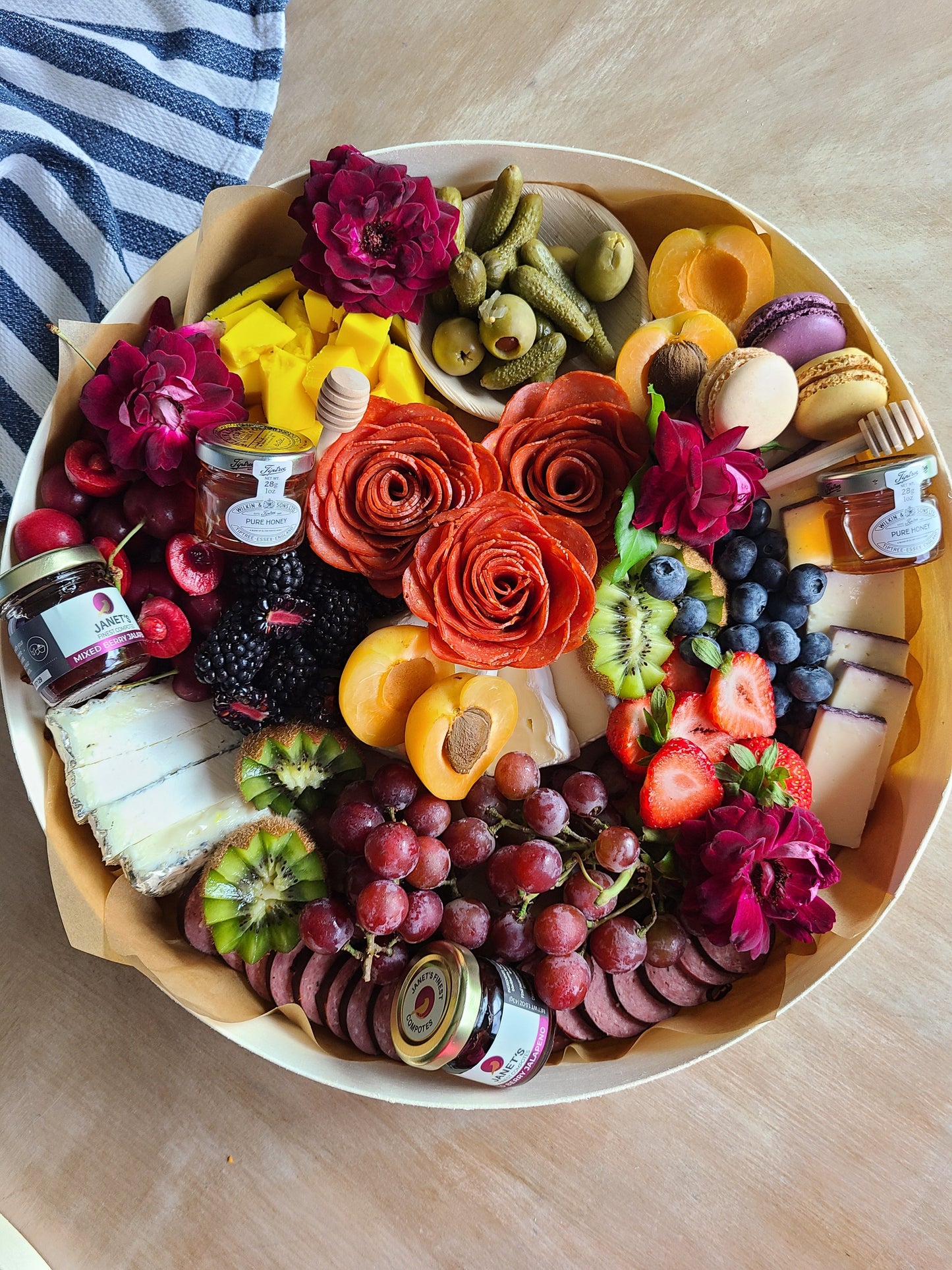 XL Charcuterie Board